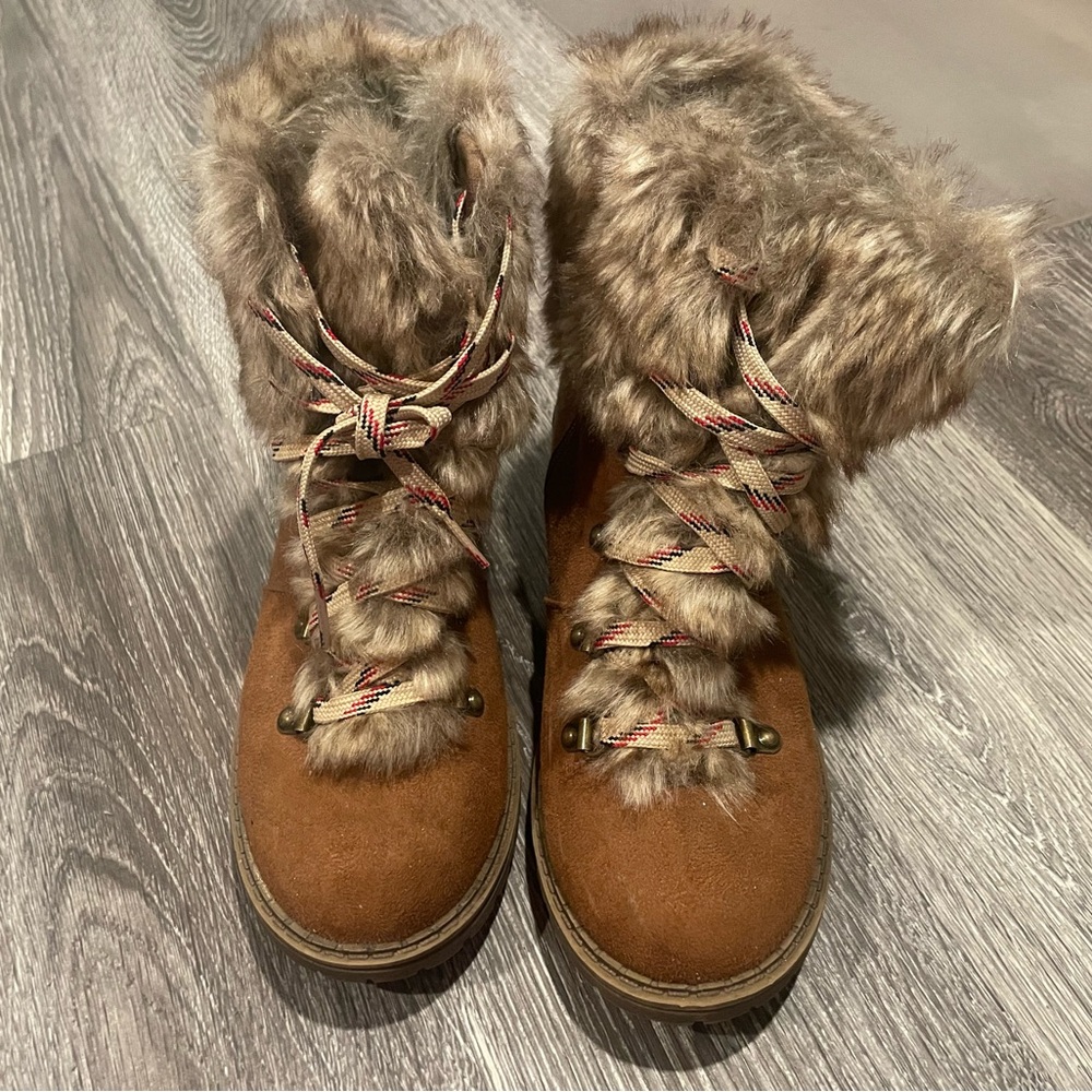 Fur boot